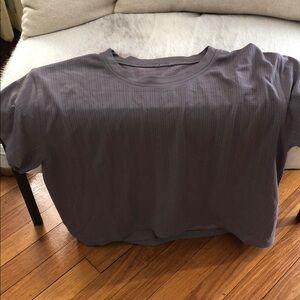 Lululemon excellent medium boxy style stretch nylon top NICE!! True mauve